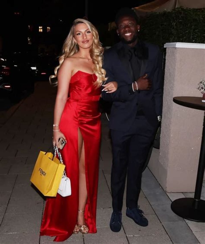 Alphonso Davies- Wiki, Height, Girlfriend, Net Worth, Career