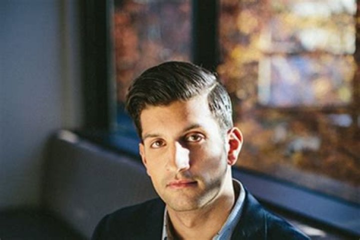 Meet Sahil Bloom Wife Elizabeth Bloom | Relationship Timeline